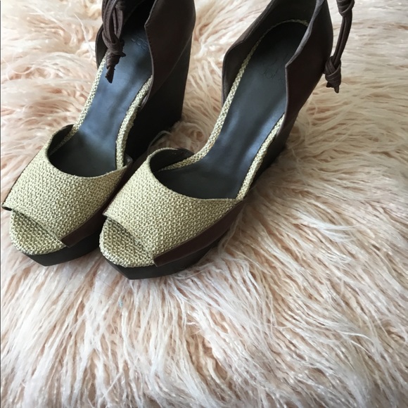 💲1 DAY SALE💲Joe Jeans Wedge - Picture 2 of 8